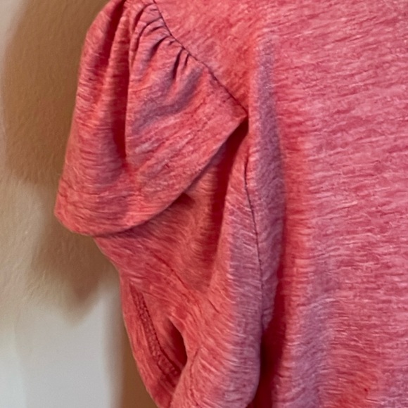 For Sale~EUC Woman’s Small Pink Colored Ruffled Short Sleeve V~Neck T~Shirt - Picture 2 of 7